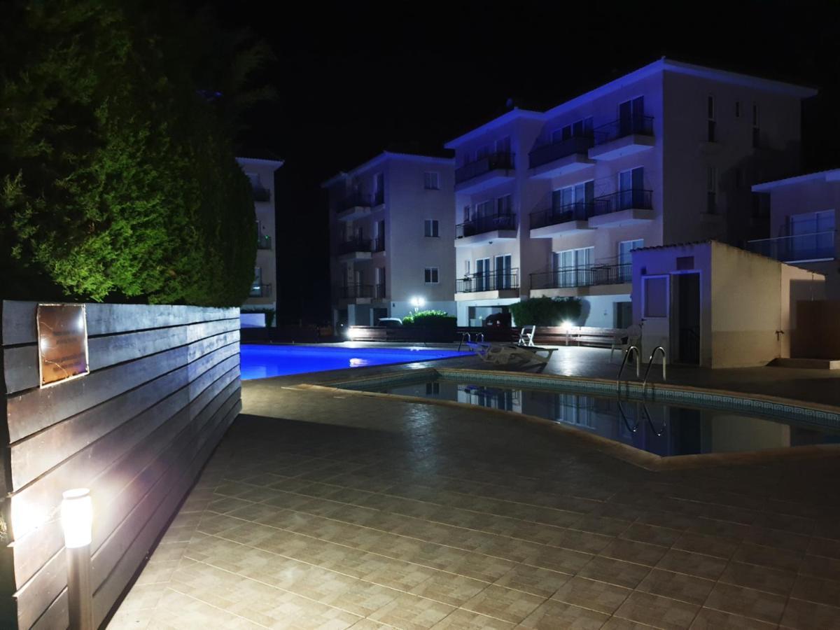 Appartement Psyche Harbor à Paphos Extérieur photo